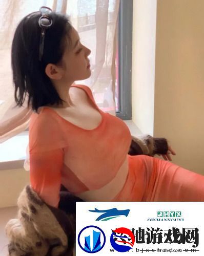 美女比基尼游泳图片视频-呈现多样化风情-友:真是视觉盛宴!
