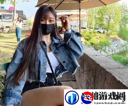月夜下载:在这个燥热夏季,如何用月夜下载带来你的清凉解救!